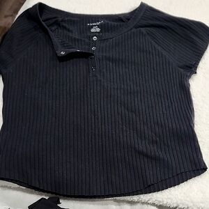 Black Ribbed Short Sleeve Top